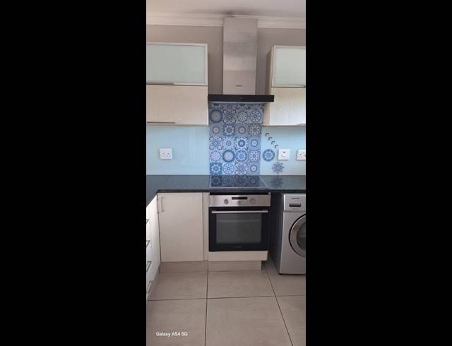 2 BEDROOM COMPLEX FOR SALE IN UMHLANGA ROCKS